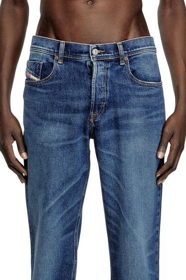 Diesel regular jeans 2023 d-finitive 09l21 | Blue Express