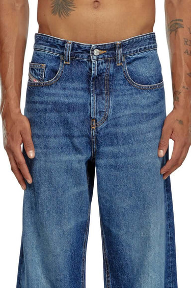 DIesel relaxed jeans 2001 d-macro 09i27 | Blue Express