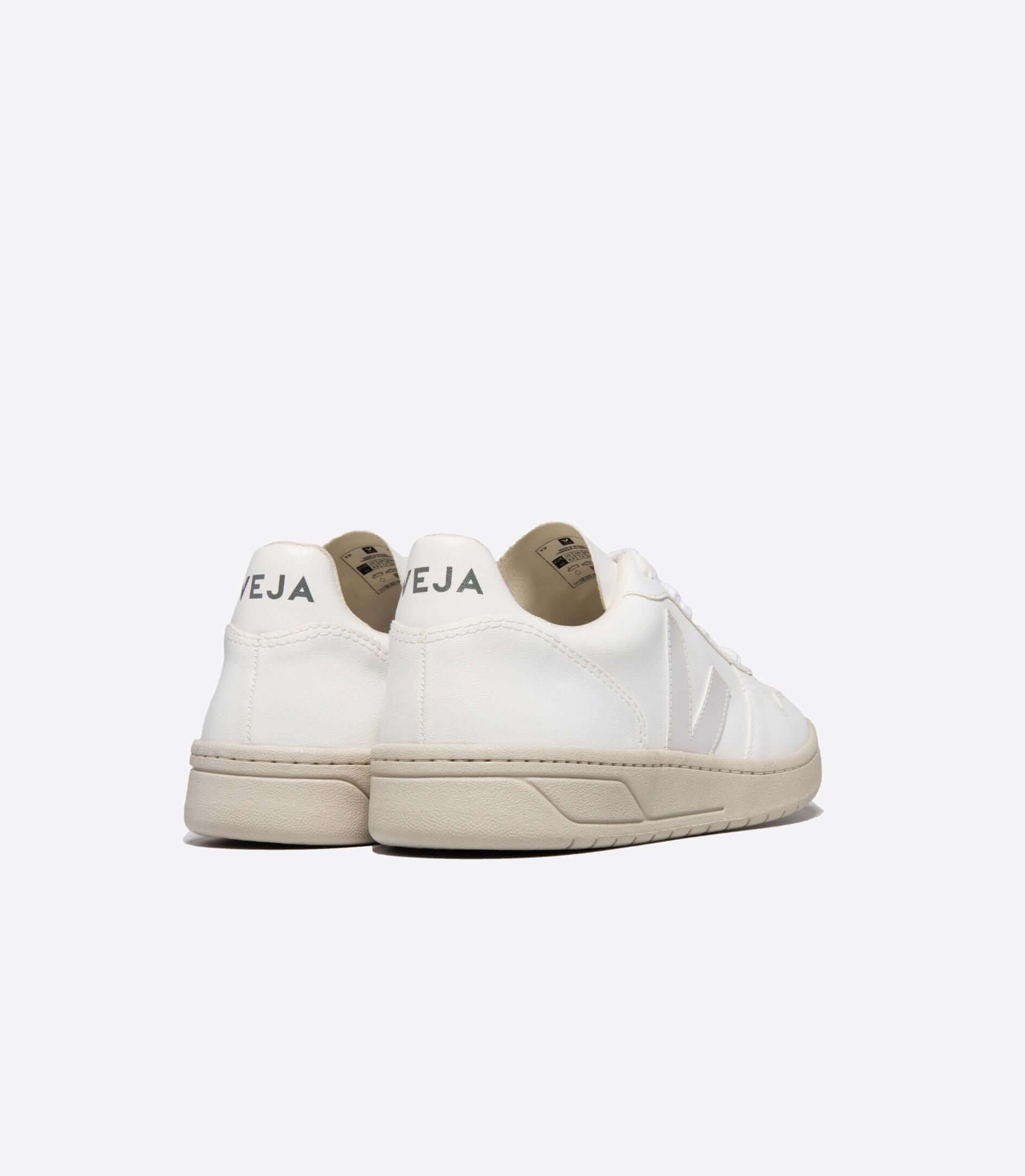 Veja V-10 CWL Full White