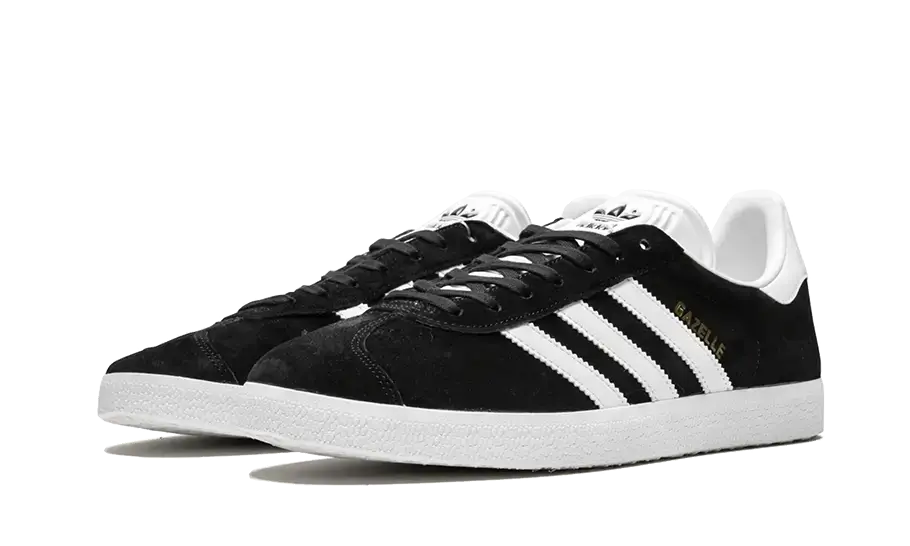 Adidas Gazelle Core Black Cloud White Gold SKU : BB5476Blue Express garantisce l'autenticità dei prodotti. Adidas Blue Express