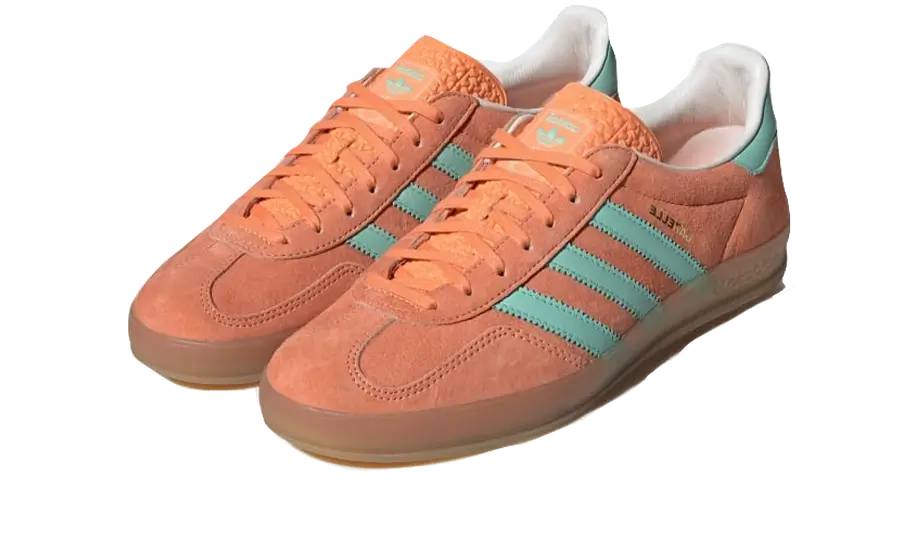 Adidas Gazelle Indoor Easy Orange SKU : IH7499Blue Express garantisce l'autenticità dei prodotti. Adidas Blue Express