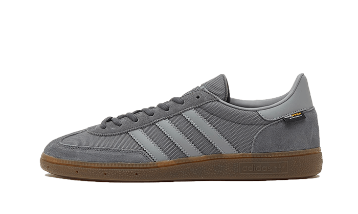 Adidas Handball Spezial Cordura Grey Gum SKU : GY7403Blue Express garantisce l'autenticità dei prodotti. Adidas Blue Express