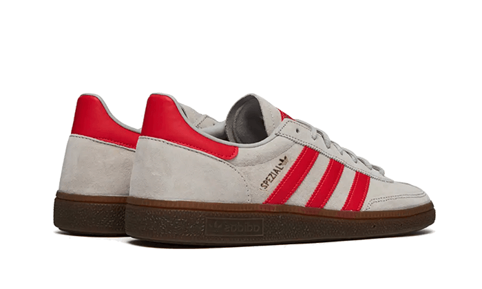 Adidas Handball Spezial Grey Two Hi-Res Red SKU : EF5747Blue Express garantisce l'autenticità dei prodotti. Adidas Blue Express