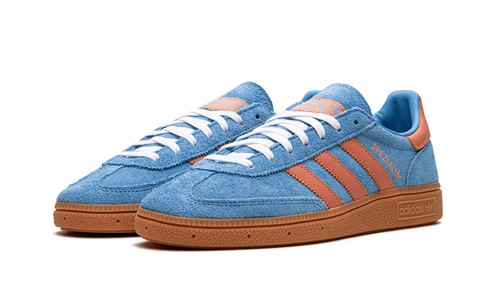 Adidas Handball Spezial Light Blue Wonder Clay SKU : IF6564Blue Express garantisce l'autenticità dei prodotti. Adidas Blue Express