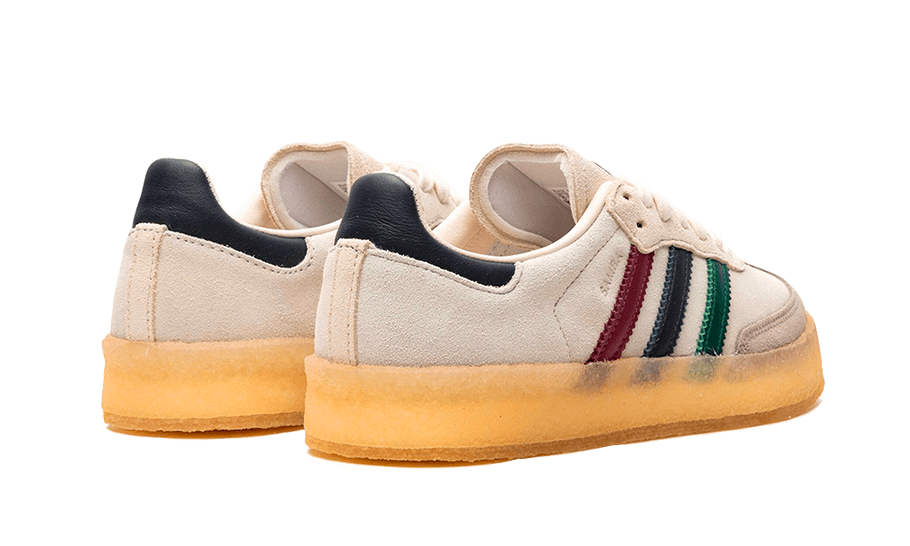 Adidas Samba 8th Street Clarks Kith Collegiate Green Crimson Navy SKU : AAIE4032Blue Express garantisce l'autenticità dei prodotti. Adidas Blue Express