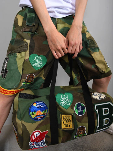 Bermuda cargo camou con patch