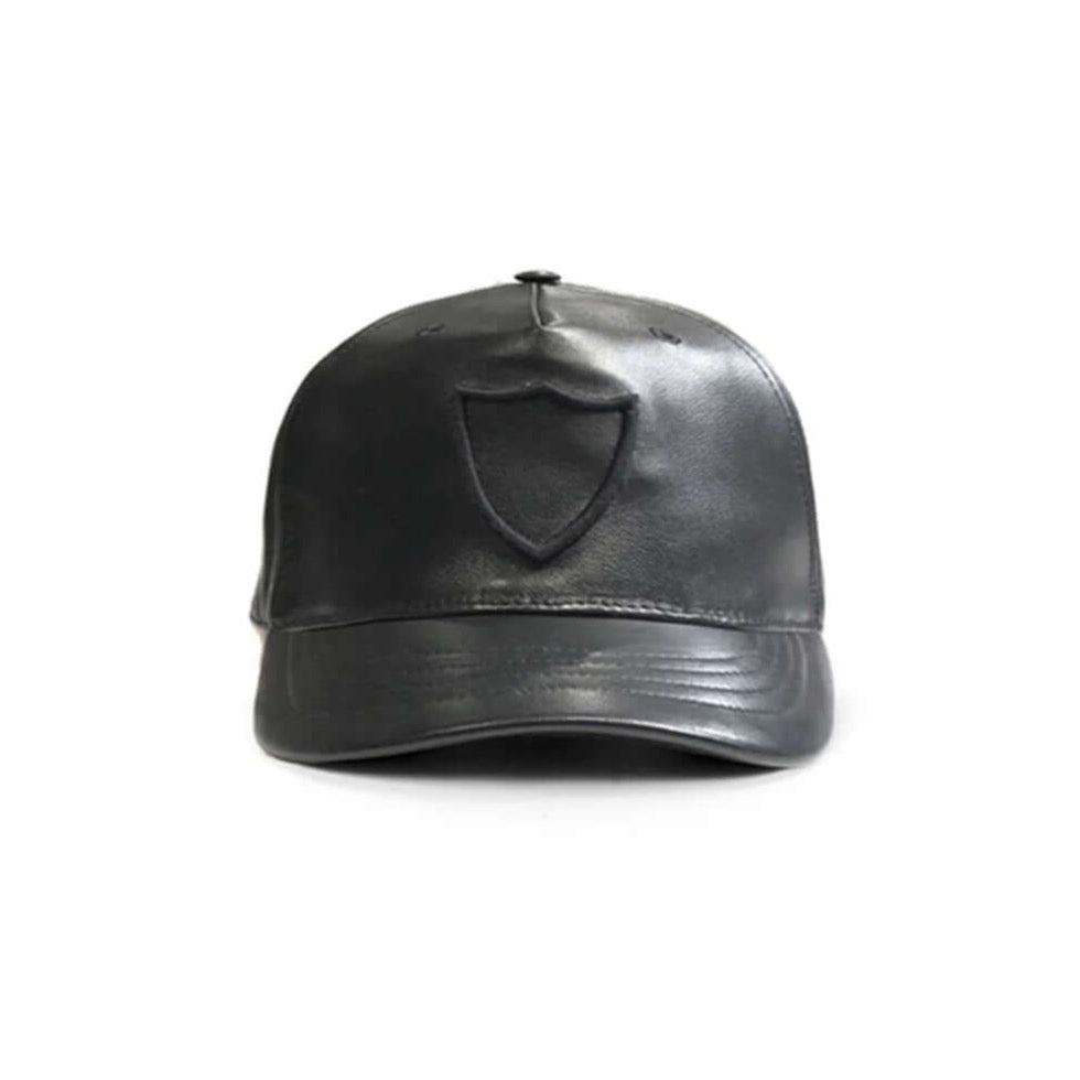 HTC LEATHER BASEBALL CAP Black leather baseball hat, HTC black logo embroidered on the front. One Size.Composition: 100% Cotton. HTC LOS ANGELES