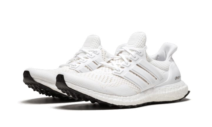 Adidas Ultra Boost 1.0 Core White SKU : S77416Blue Express garantisce l'autenticità dei prodotti. Adidas Blue Express