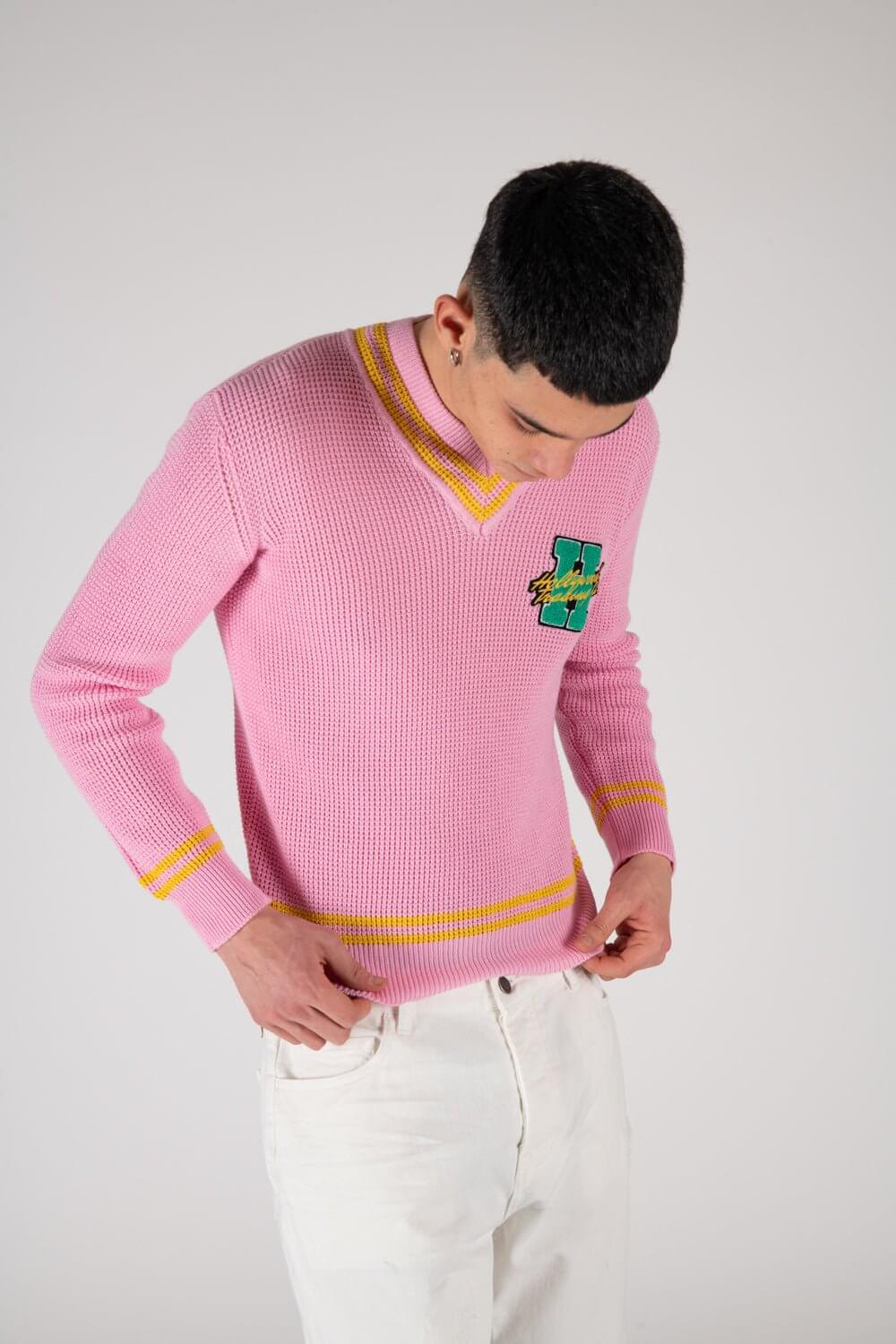 VISITOR Pink sweater with front logo patch. Composition: 100% Cotton HTC LOS ANGELES