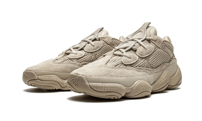 Adidas Yeezy 500 Taupe Light SKU : GX3605Blue Express garantisce l'autenticità dei prodotti. Adidas Blue Express