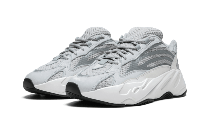 Adidas Yeezy 700 V2 Static SKU : EF2829Blue Express garantisce l'autenticità dei prodotti. Adidas Blue Express