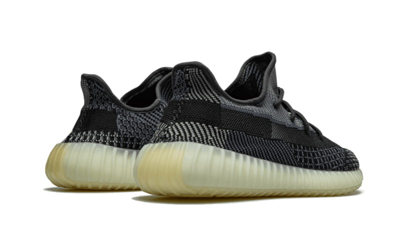 Adidas Yeezy Boost 350 V2 Carbon SKU : FZ5000Blue Express garantisce l'autenticità dei prodotti. Adidas Blue Express