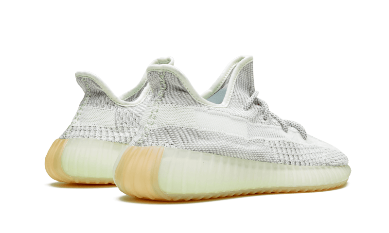 Adidas Yeezy Boost 350 V2 Yeshaya (Non-Reflective) SKU : Blue Express garantisce l'autenticità dei prodotti. Adidas Blue Express